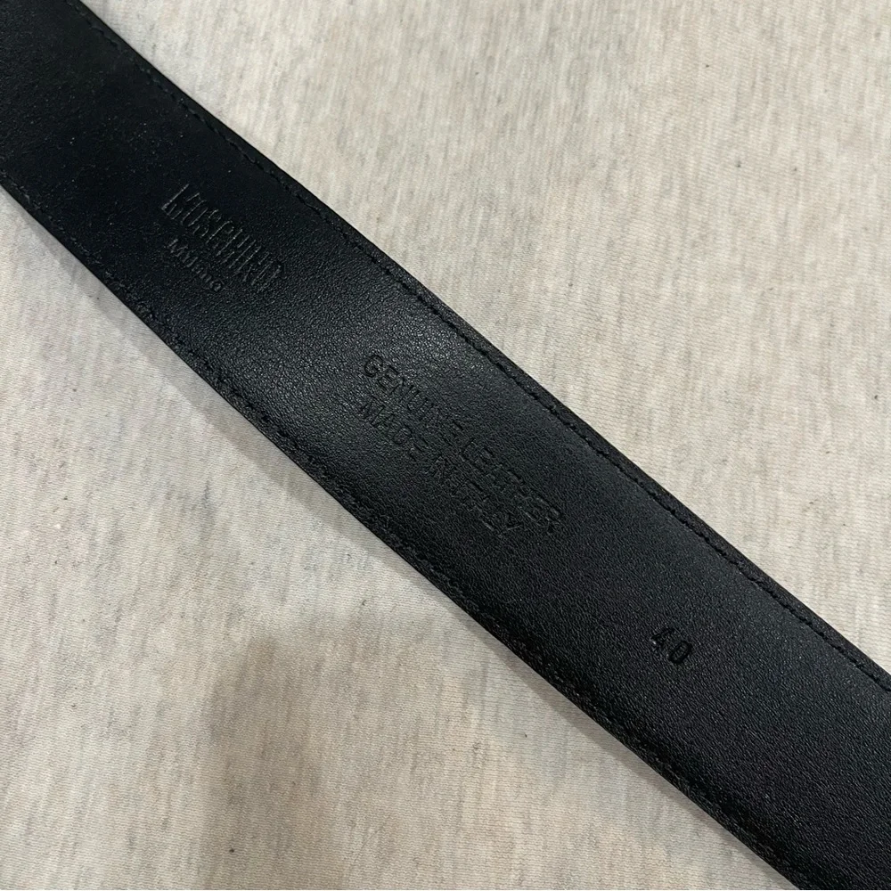Authentic Moschino Black Leather Belt with Gold Logo Lettering - Size 40 - Picture 3 of 4